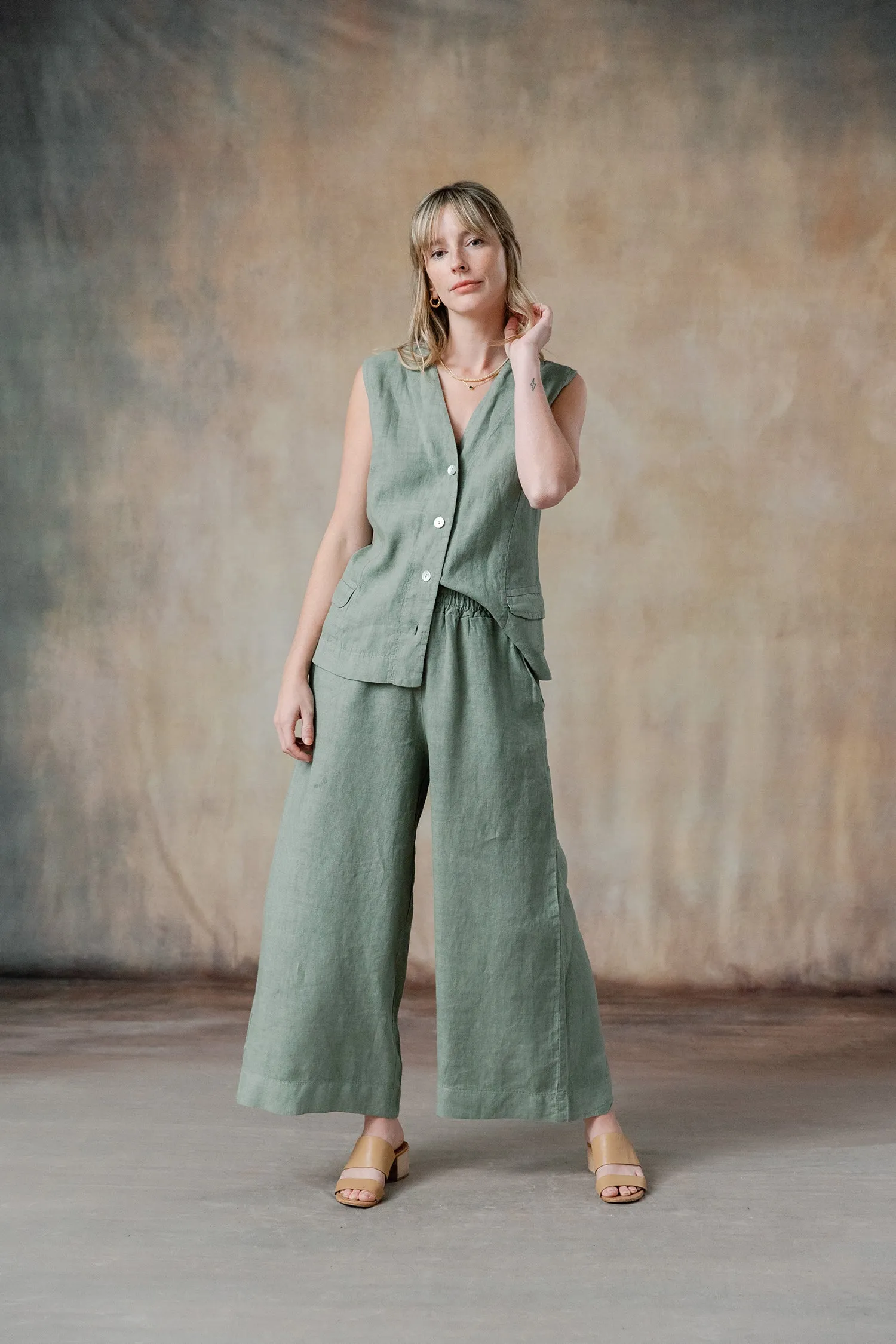 Adrianna Linen Pants