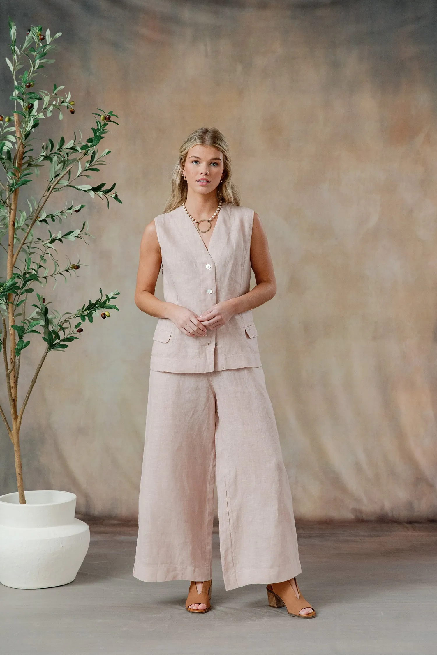 Adrianna Linen Pants