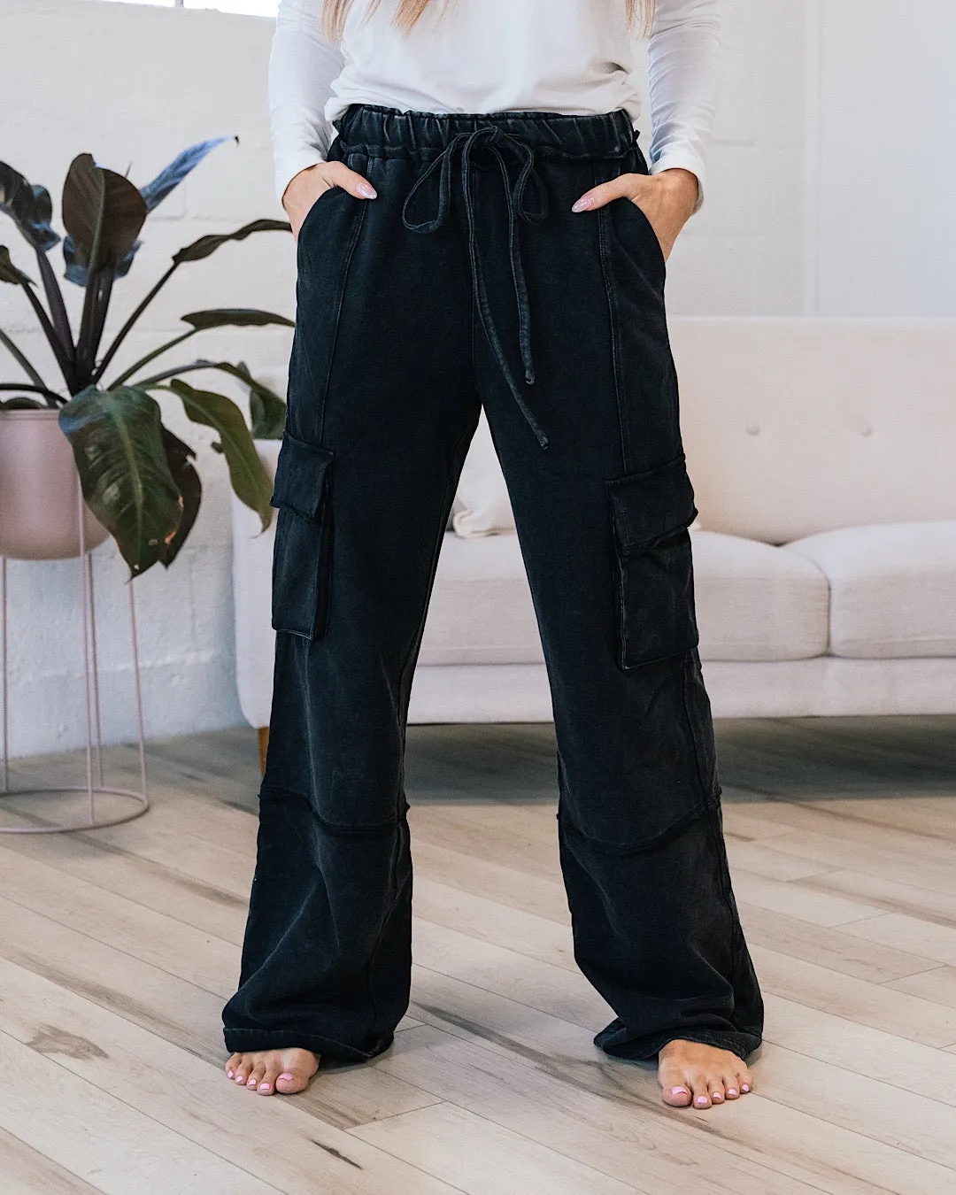 Nova Wide Leg Cargo Pants - Black