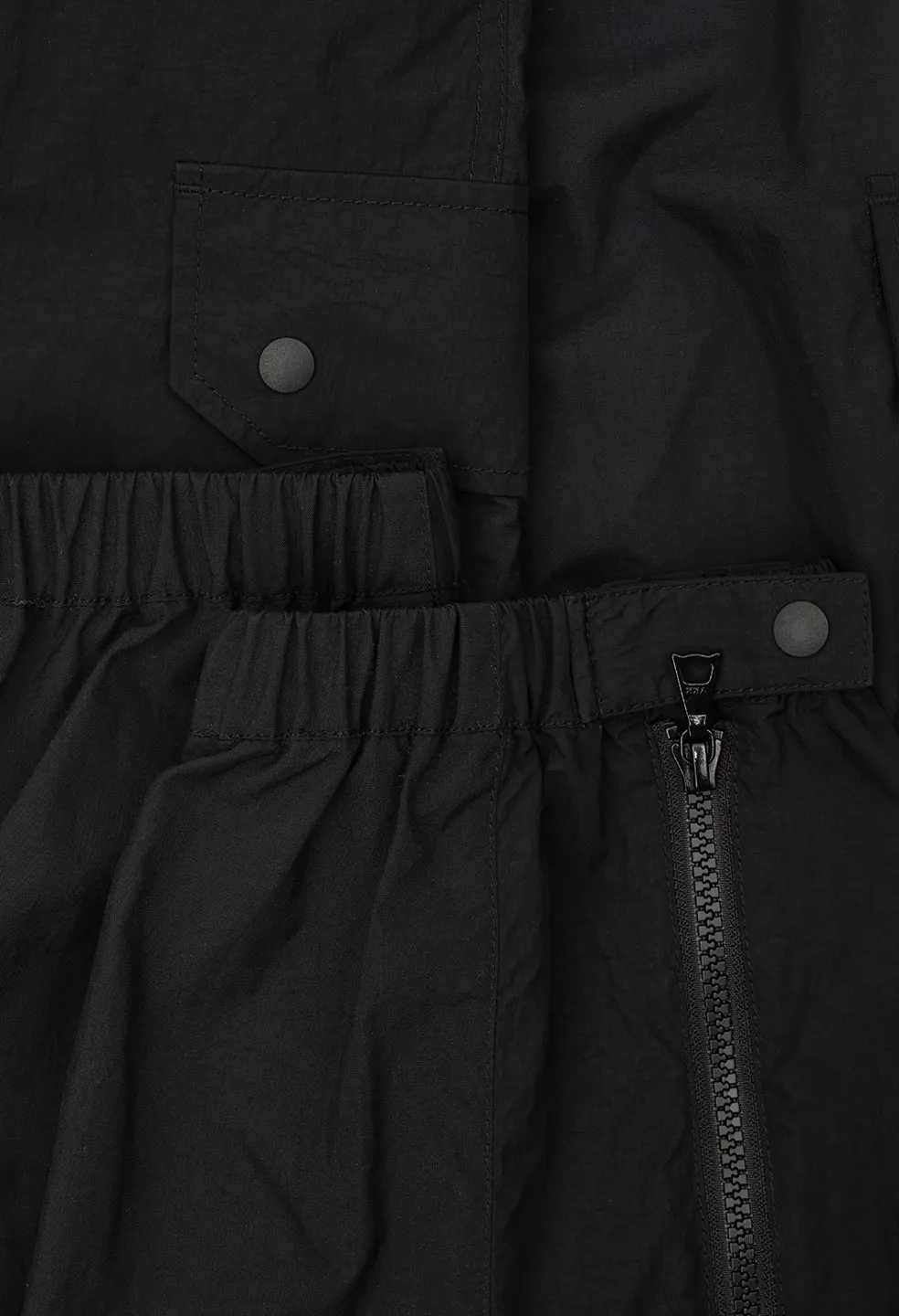 Paneled Nylon Cargo Pants / Black