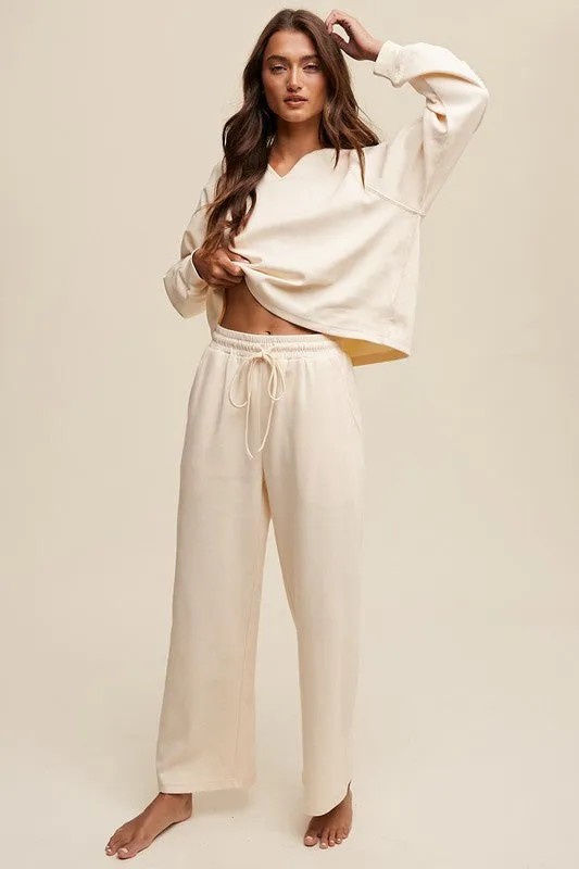 V-neck Sweatshirt and Pants Set